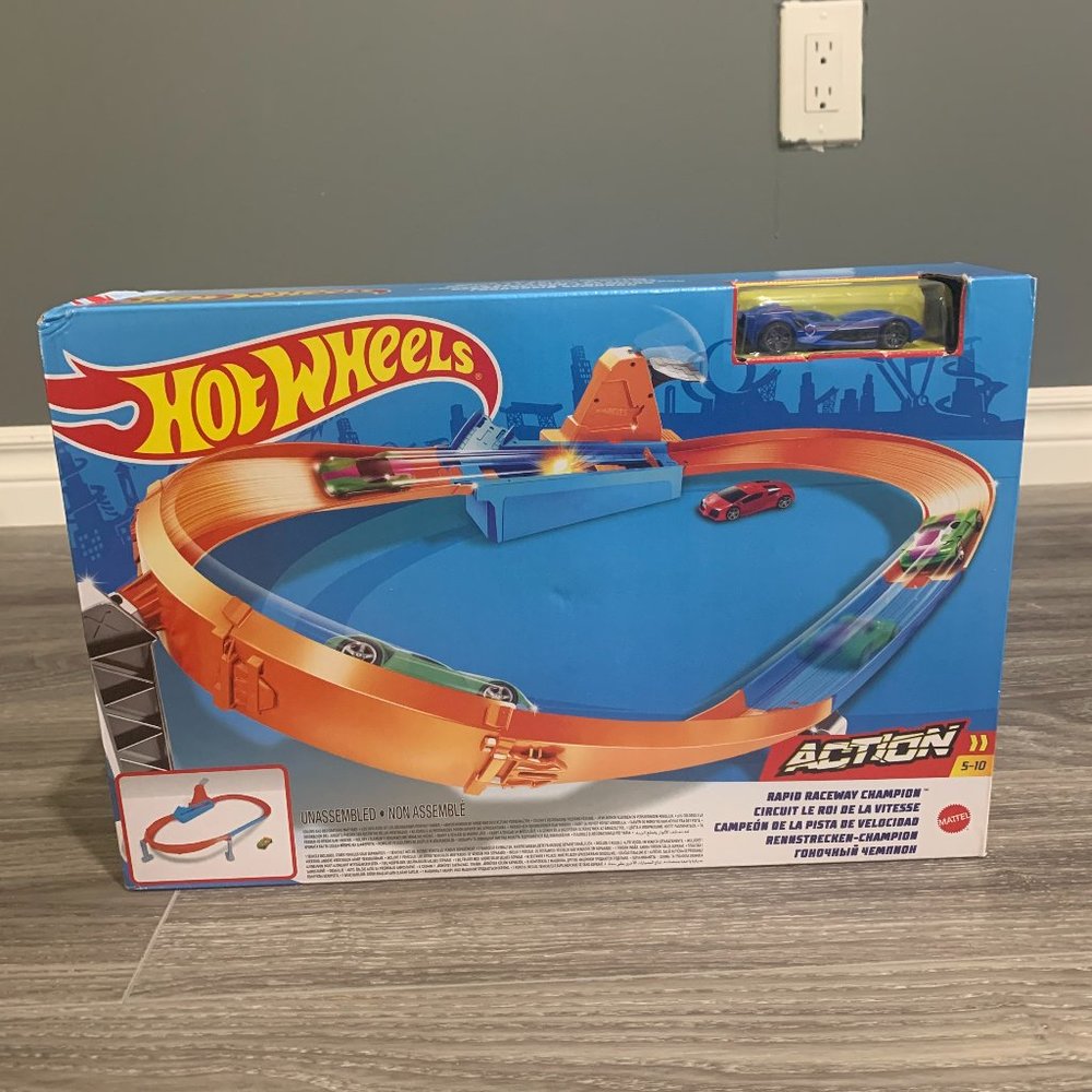 Hot Wheels Rapid Raceway Champion Playset
